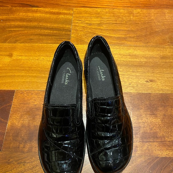 Clarks Black Patent Loafers - Picture 2 of 7